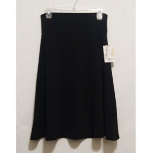 NWT LULAROE AZURE FLOWY A-LINE BLACK SKIRT 1116E